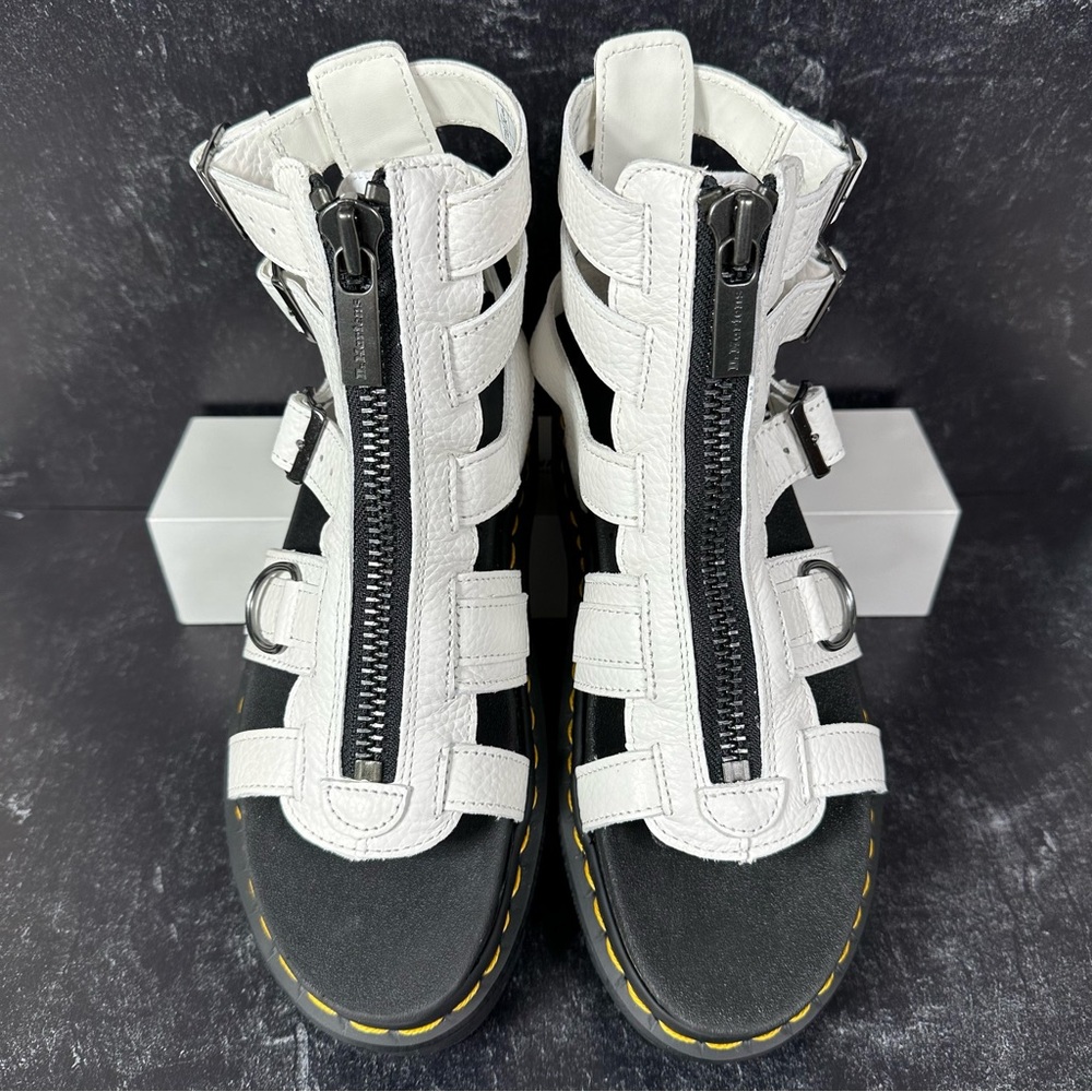 DOC OLSON ZIPPED MILLED NAPPA LEATHER STRAP GLADIATOR SANDALS WOMENS SIZE 8 NEW - Picture 2 of 10
